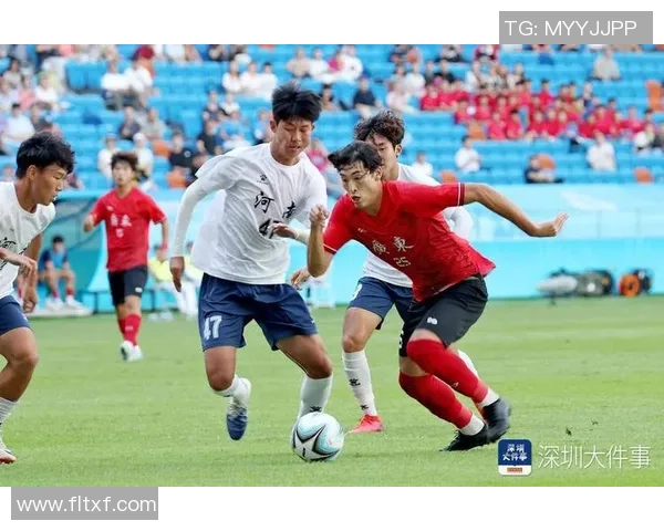 广州足球队个人能力深度解析与发展潜力探讨 广州足球队个人能力深度解析与发展潜力探讨