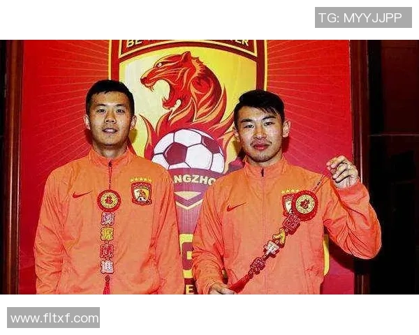 赛后分析：杭州篮球队与上海篮球队在比赛中的战术灵活性对比探讨