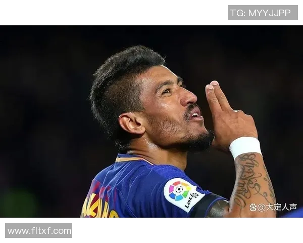 退役足球明星感人泪水回忆往昔赛场荣耀与遗憾视频引发球迷共鸣